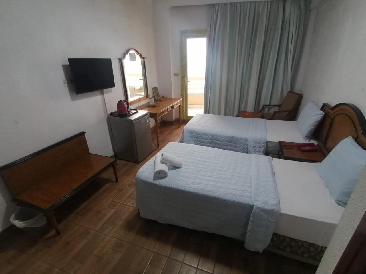 Kaoud Sporting Hotel Alexandrie Extérieur photo